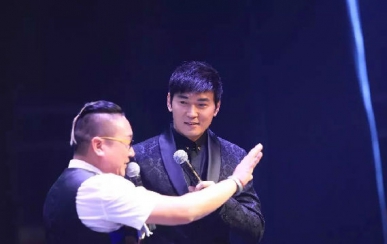 焦恩俊親臨助陣翌芙萊·炏焱集團新品發布會，開啟美和健康新征程