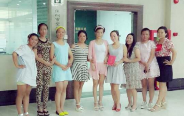 2016年4月14日學(xué)員合影留念